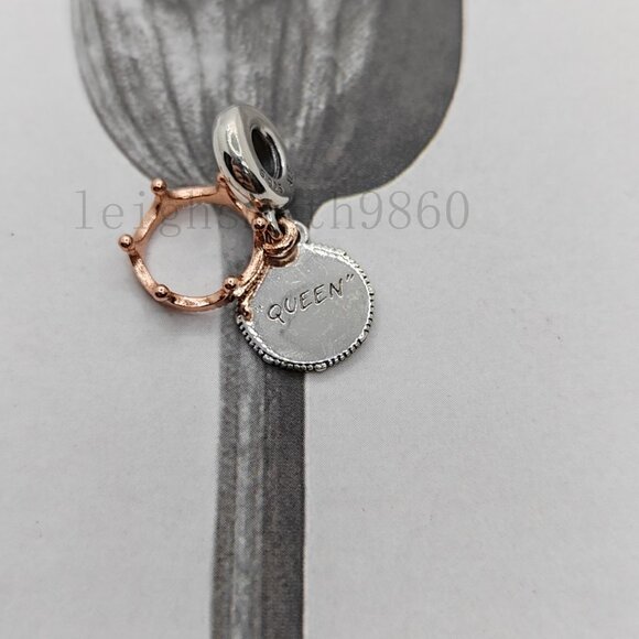 Pandora Queen & Regal Crown Dangle Charm - Picture 2 of 7